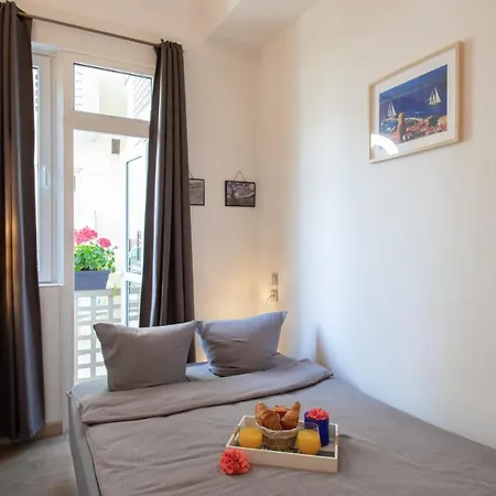 Luxury Apartment Nice Center Beach 3 Min Walk , Free Parking Lägenhet Nice